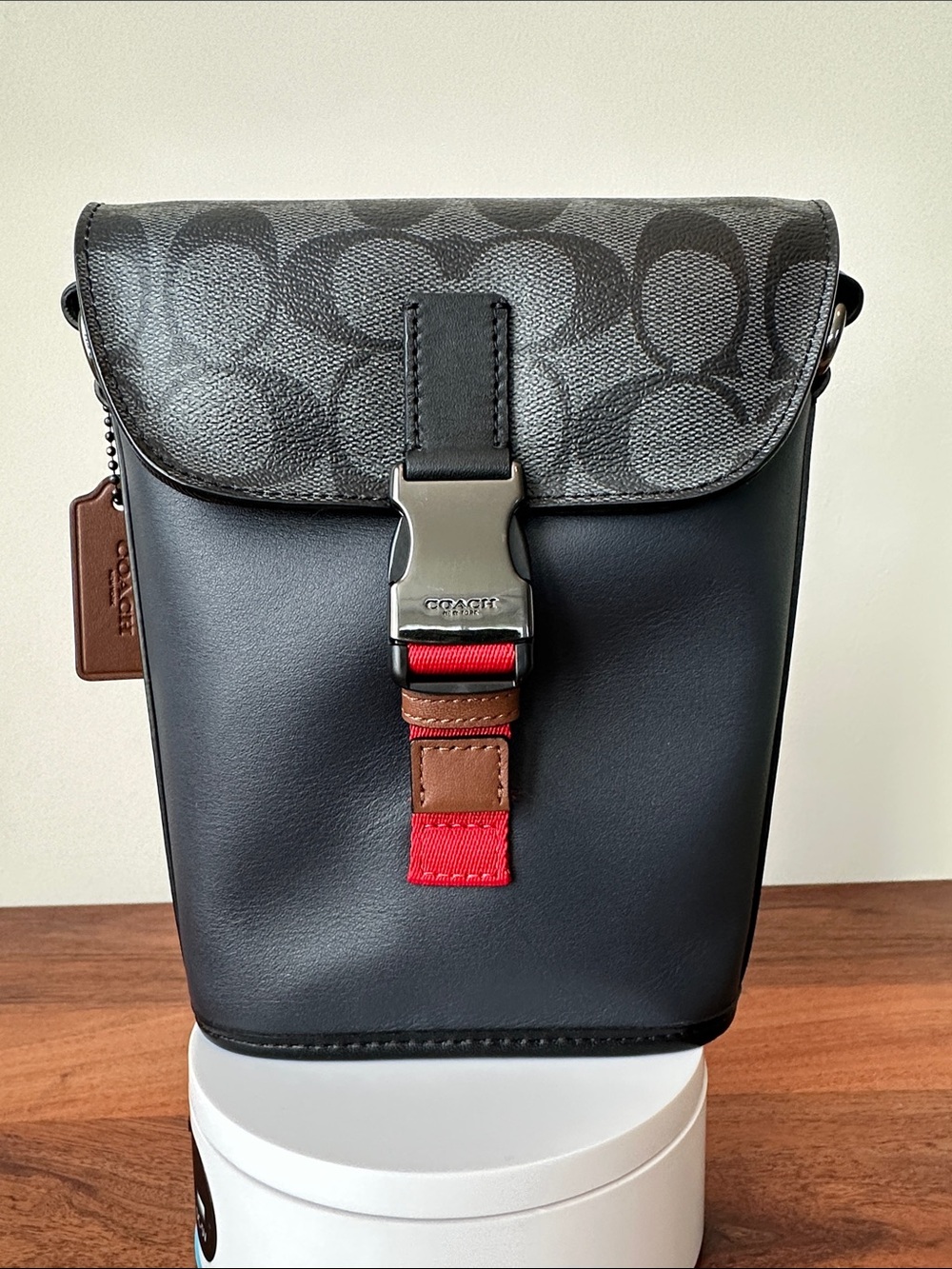 NWOT Authentic COACH Track Small Flap Crossbody - UNISEX - Picture 3 of 10